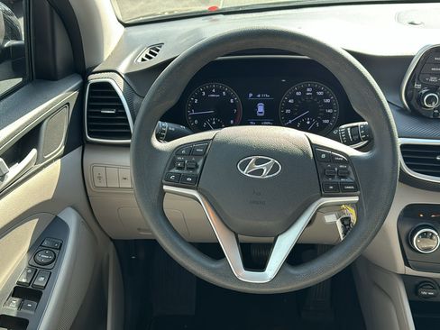 Used 2021 Hyundai Tucson SE image 28