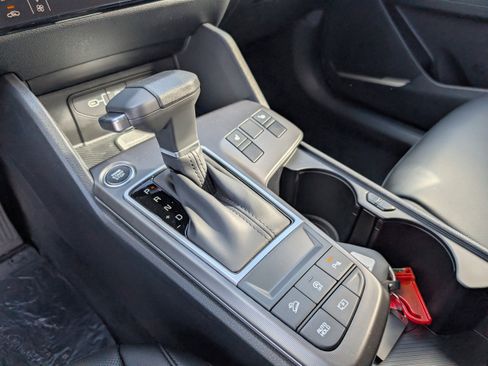 New 2026 Kia Sportage EX FWD image 12