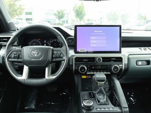 Certified 2025 Toyota Tacoma 4x4 Double Cab Hybrid image 30