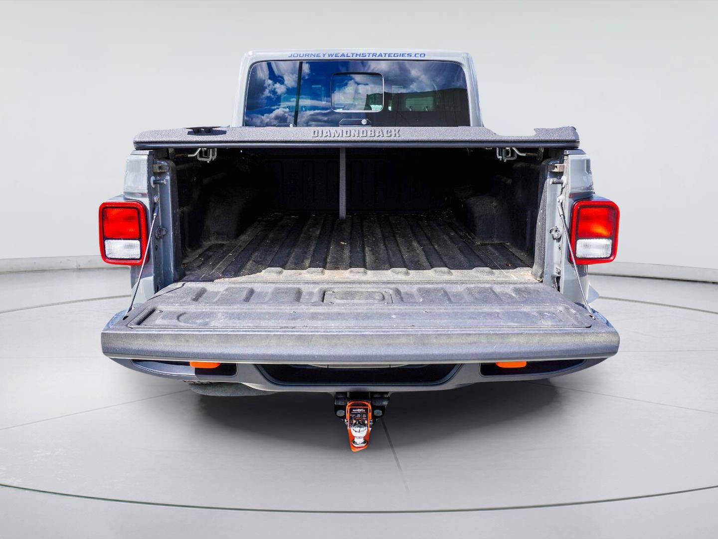Used 2022 Jeep Gladiator Mojave w/ Trailer Tow Package AWD/4WD image 11
