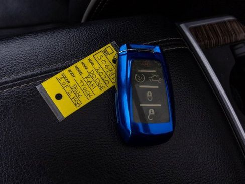 Used 2020 RAM 1500 Laramie image 9