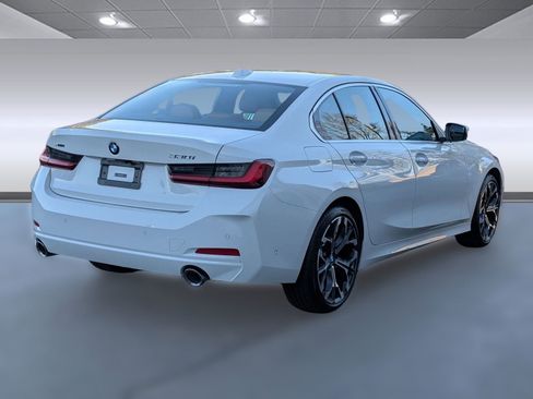 Certified 2025 BMW 330i xDrive Sedan w/ Premium Package image 9