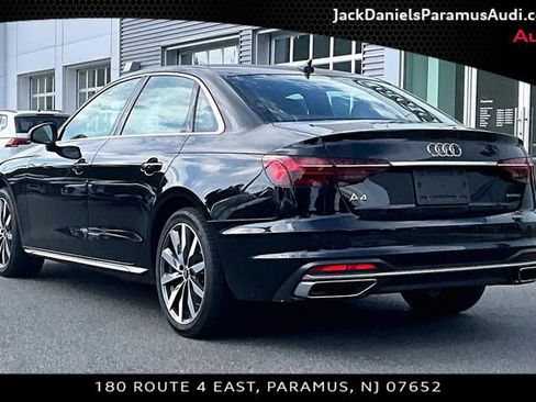 Used 2023 Audi A4 2.0T Premium w/ Convenience Package AWD/4WD image 10