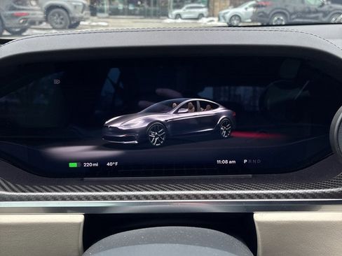 Used 2021 Tesla Model S Plaid image 9