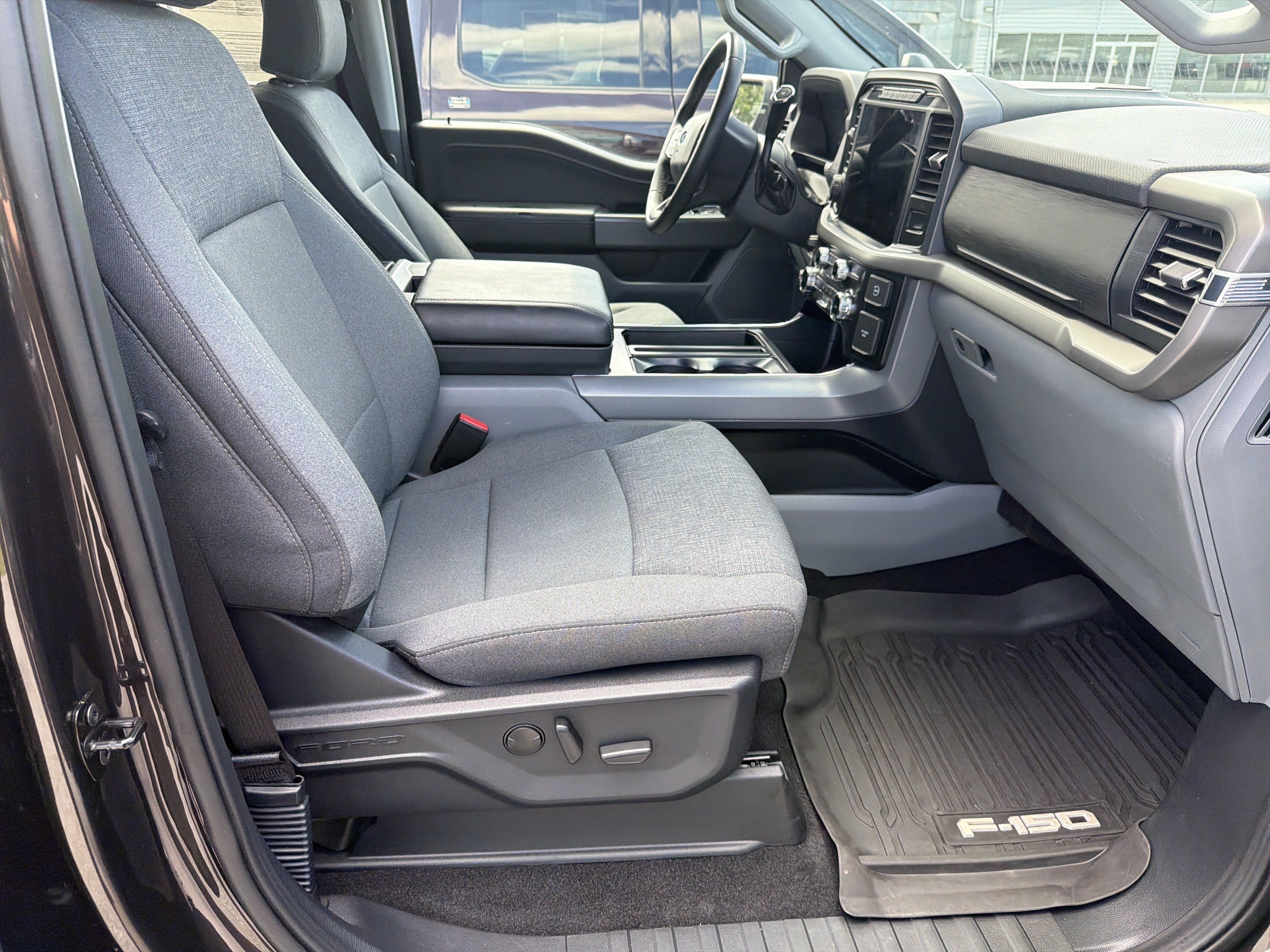 Used 2024 Ford F150 XLT w/ Equipment Group 302A MID AWD/4WD image 79