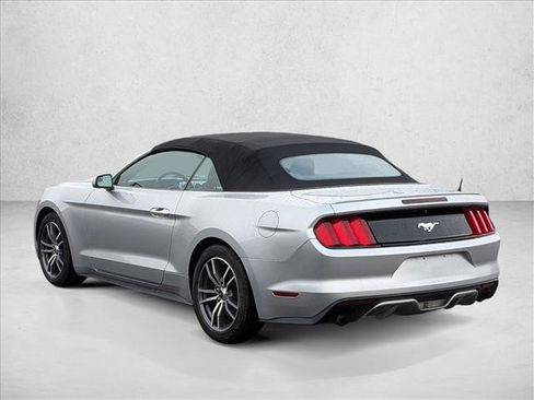 Used 2016 Ford Mustang Premium image 8