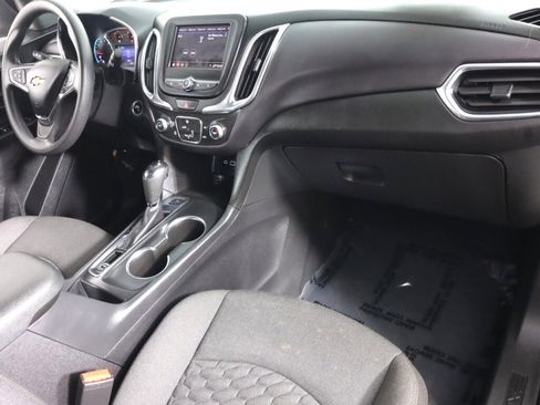 Used 2021 Chevrolet Equinox LT w/ LPO, Floor Liner Package image 37