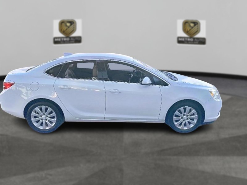 Used 2015 Buick Verano FWD image 4