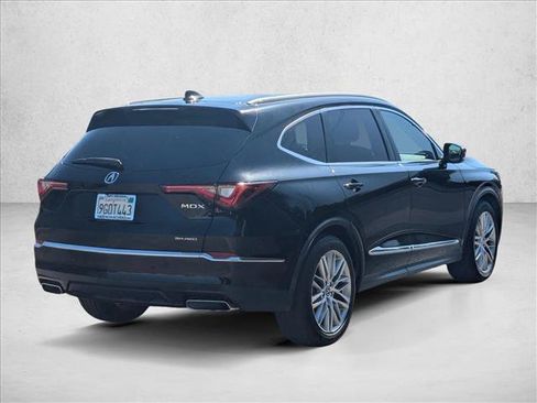 Used 2022 Acura MDX SH-AWD w/ Advance Package image 5