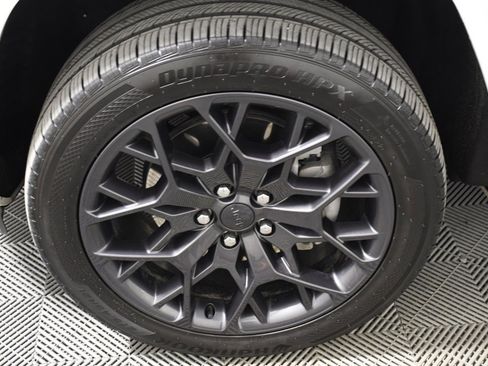 Used 2023 Jeep Grand Cherokee L Summit image 11