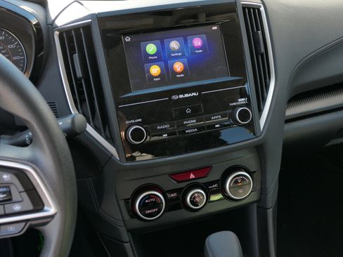 Certified 2023 Subaru Crosstrek 2.0i image 18