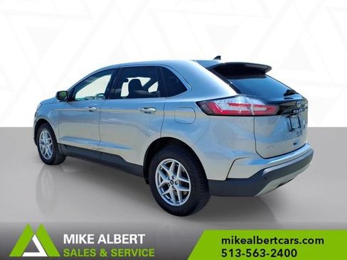 Used 2022 Ford Edge SEL AWD/4WD image 5