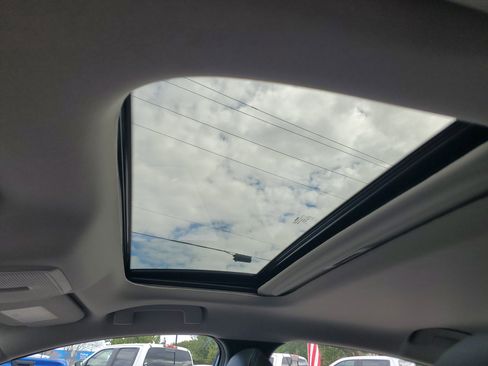 New 2026 Nissan Sentra SR image 14