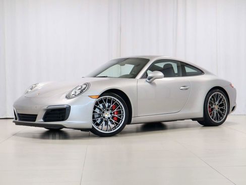 Used 2018 Porsche 911 Carrera S RWD image 1
