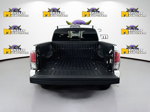 Used 2021 Toyota Tacoma TRD Sport AWD/4WD image 26