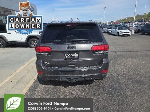 Used 2021 Jeep Grand Cherokee Laredo X AWD/4WD image 6