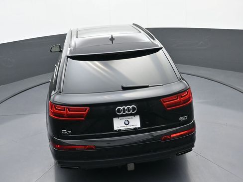 Used 2017 Audi Q7 3.0T Prestige AWD/4WD image 35