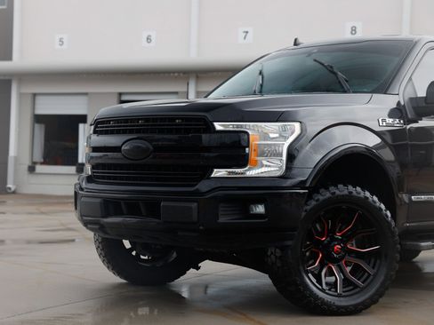 Used 2019 Ford F150 Lariat image 28