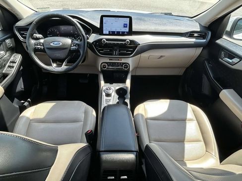 Used 2020 Ford Escape SEL AWD/4WD image 9