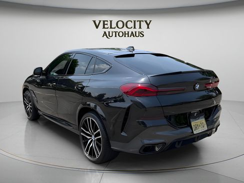 Used 2021 BMW X6 xDrive40i w/ M Sport Package AWD/4WD image 5
