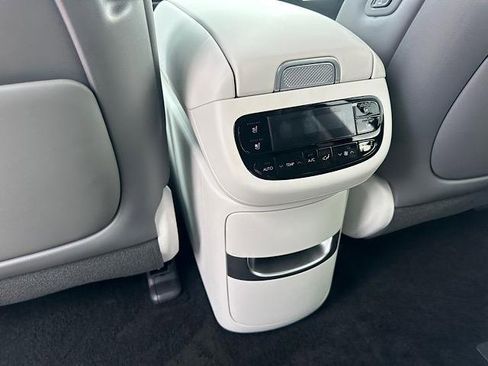 New 2026 Hyundai Ioniq 9 Limited image 13