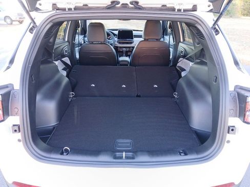 New 2026 Jeep Compass Latitude image 28