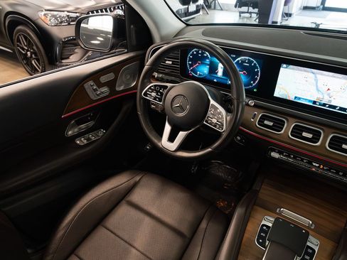 Used 2020 Mercedes-Benz GLE 350 4MATIC w/ 3rd Row Seat Package image 10