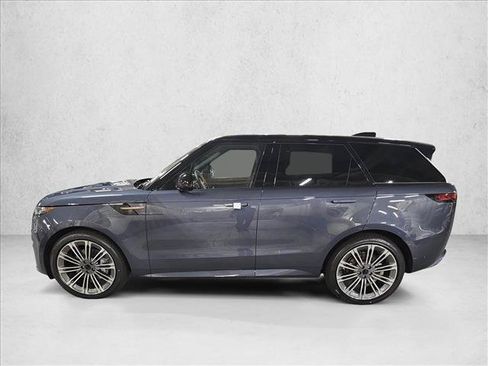 New 2026 Land Rover Range Rover Sport Dynamic SE AWD/4WD image 8