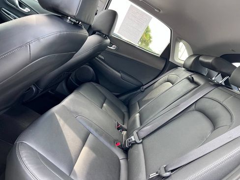 Used 2022 Hyundai Kona Limited w/ Cargo Package FWD image 48