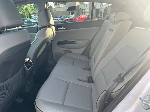 Used 2018 Kia Sportage EX w/ EX Technology Package AWD/4WD image 17