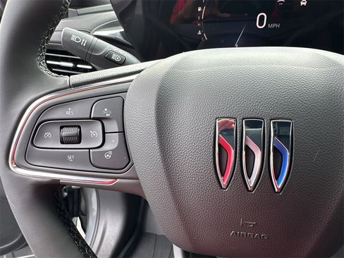 New 2025 Buick Envista Preferred w/ Convenience I Package image 25