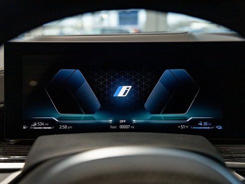 New 2026 BMW X5 xDrive50e w/ M Sport Package image 28