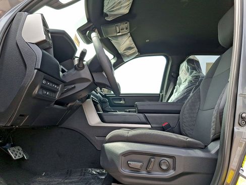 New 2026 Toyota Tundra SR5 AWD/4WD image 14