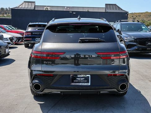 Used 2025 Genesis GV70 2.5T w/ Sport Prestige Package image 5