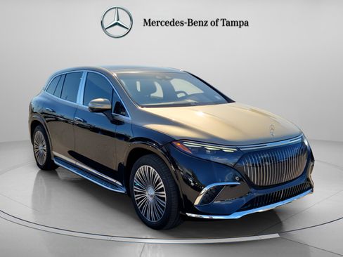 Used 2024 Mercedes-Benz Maybach EQS 680 4MATIC image 6