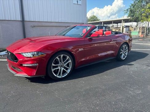Used 2021 Ford Mustang GT Premium w/ Equipment Group 401A RWD image 2