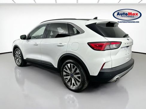 Used 2020 Ford Escape Titanium w/ Titanium Premium Package 2.0 AWD/4WD image 6