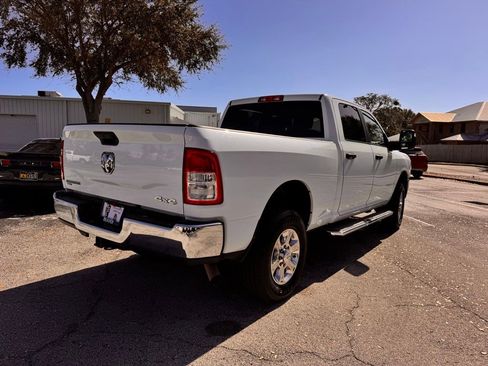 Used 2024 RAM 2500 Big Horn image 9