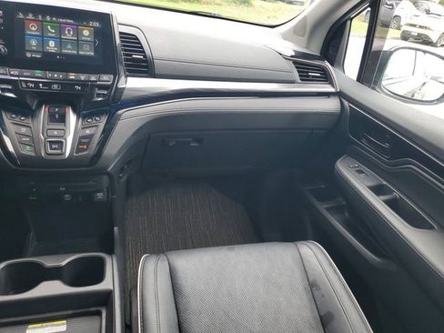 Used 2024 Honda Odyssey Elite image 32