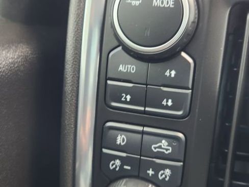 Used 2021 Chevrolet Silverado 1500 LT Trail Boss w/ Bed Protection Package image 30