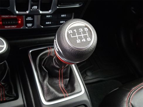 Used 2021 Jeep Wrangler Unlimited Rubicon image 14