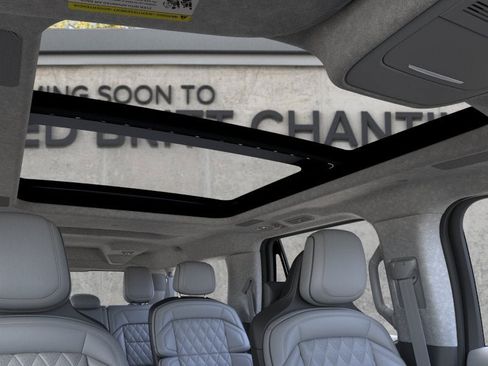 New 2026 Lincoln Navigator L Black Label AWD/4WD image 22