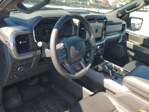 New 2025 Ford F150 Lariat w/ Equipment Group 501A Mid image 18