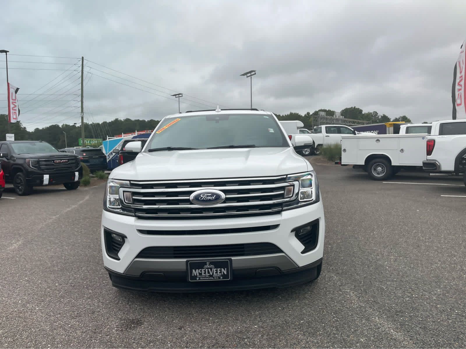 Used 2021 Ford Expedition XLT RWD image 2