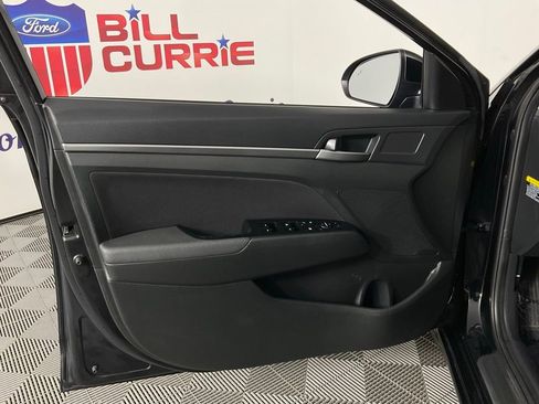 Used 2018 Hyundai Elantra Value Edition image 11