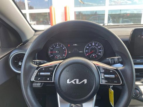 Used 2024 Kia Forte LXS w/ LXS Technology Package image 26