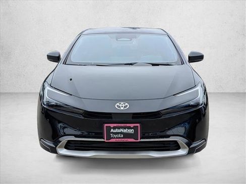 New 2026 Toyota Prius Plug-In Hybrid image 2