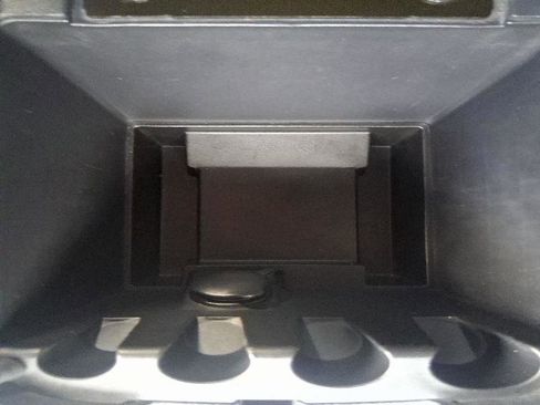 Used 2014 Dodge Challenger SXT image 22