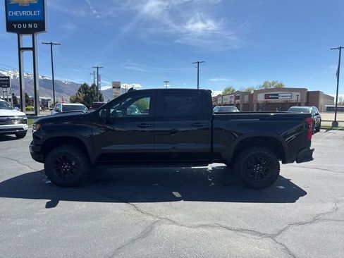 New 2026 Chevrolet Silverado 1500 ZR2 w/ Dark Appearance Package image 4