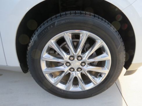 Certified 2020 Buick Enclave Premium w/ Trailering Package, 5000 lbs. FWD image 7